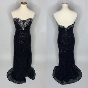 Dancing Queen strapless evening gown